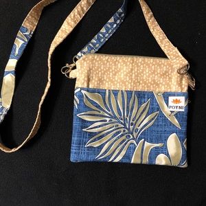 Poyni purse fern print